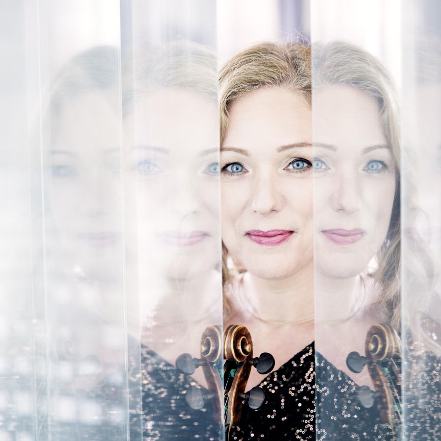 Promobeeld Max Richter: Vivaldi Recomposed - Isabelle van Keulen 