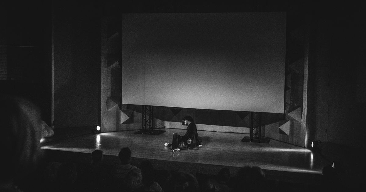 Five layers of emptiness — Julius Hulshof