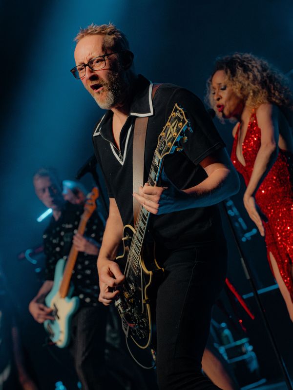 Donna's Hot Stuff | Wilminktheater Enschede 2027