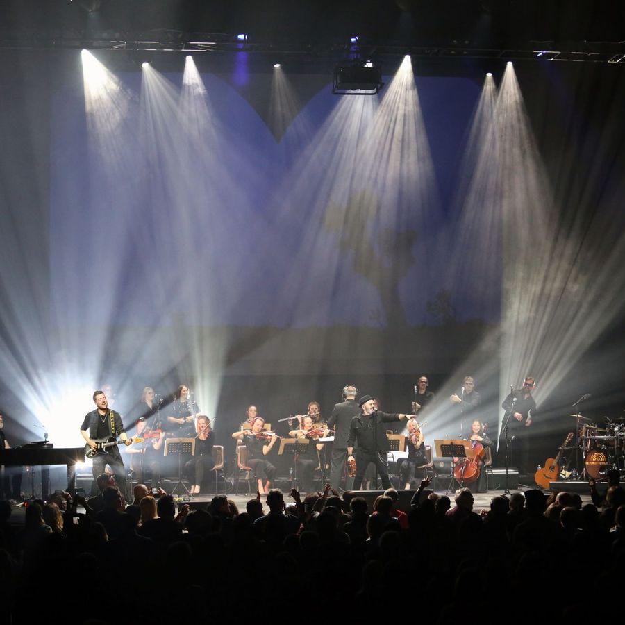 U2 Greatest Hits - Orchestra Version - Beyond the Music - Muziekcentrum - Enschede - 2027