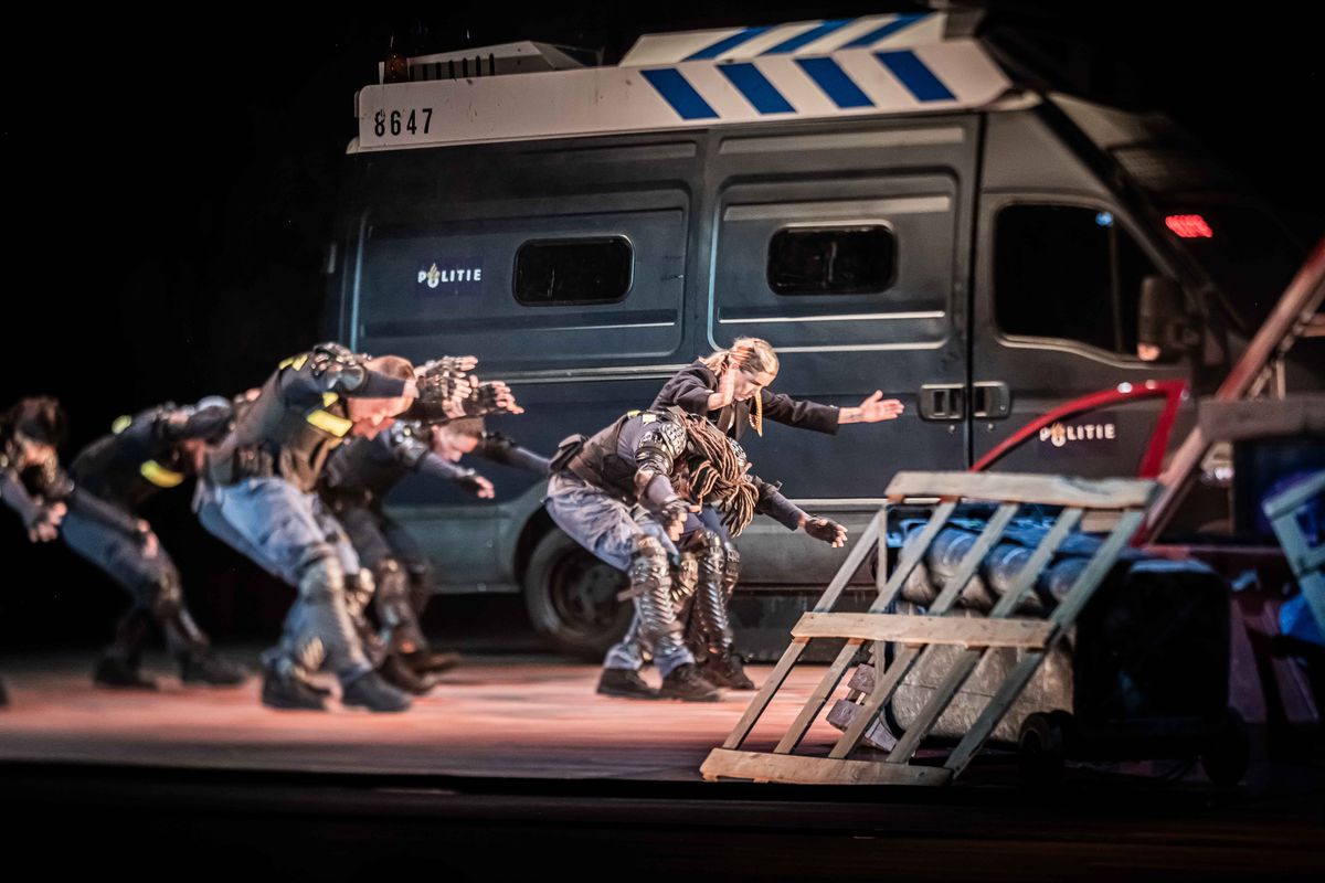 Contra_wilminktheater_enschede_2026