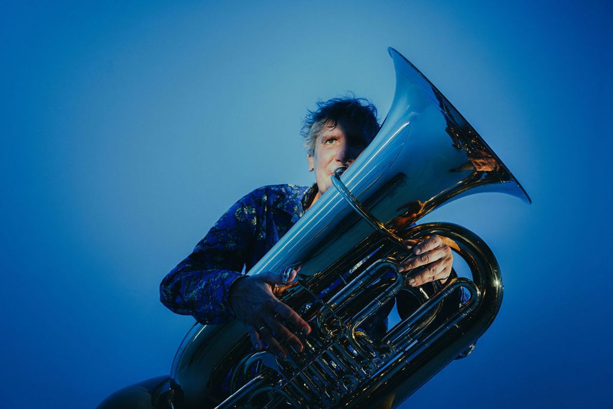 Promobeeld Side by side - Van oude wortels naar nieuwe wereld