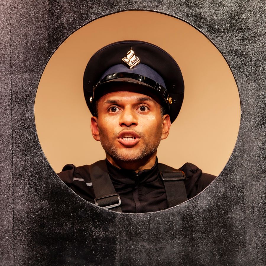 Scenebeeld voorstelling Boef - Theatergroep Grote Mensen