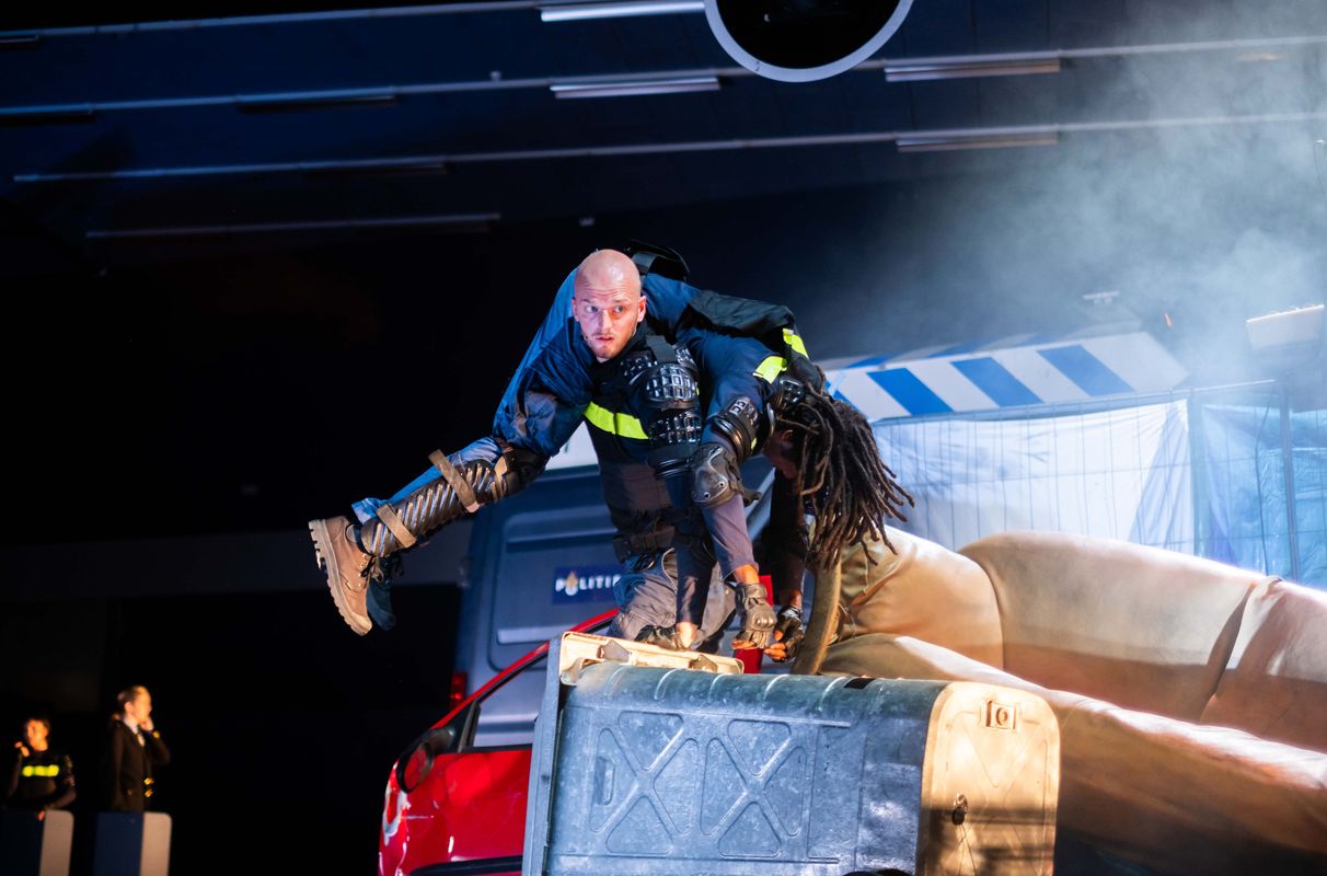 Contra_wilminktheater_enschede_2026