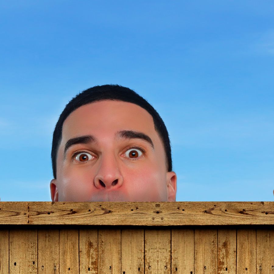 Hoofdbeeld van Daar is hij weer! - Nabil