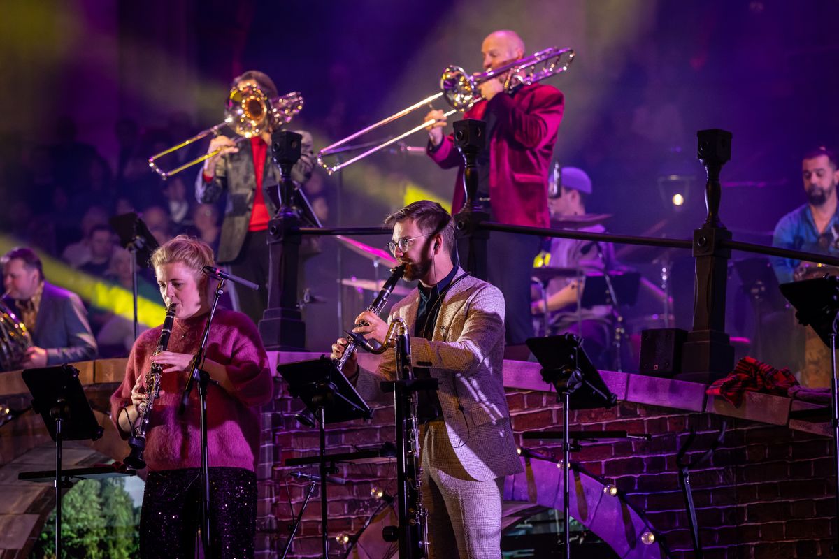 Adem van het woud - Nederlands Blazers Ensemble en Duda Paiva