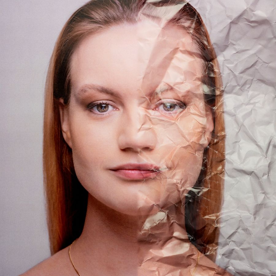 Lotte Bakker - De Rots | Wilminktheater Enschede 2026