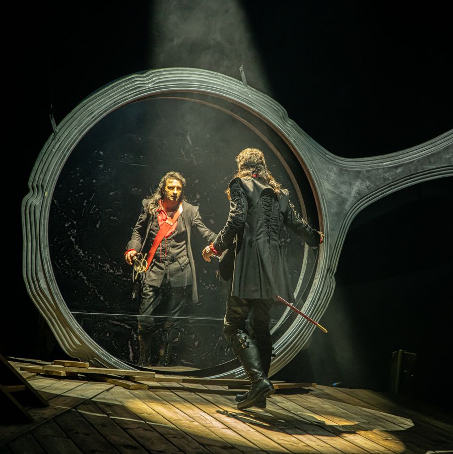 Een briljante vertolking van Cyrano door Jeroen Spitzenberger