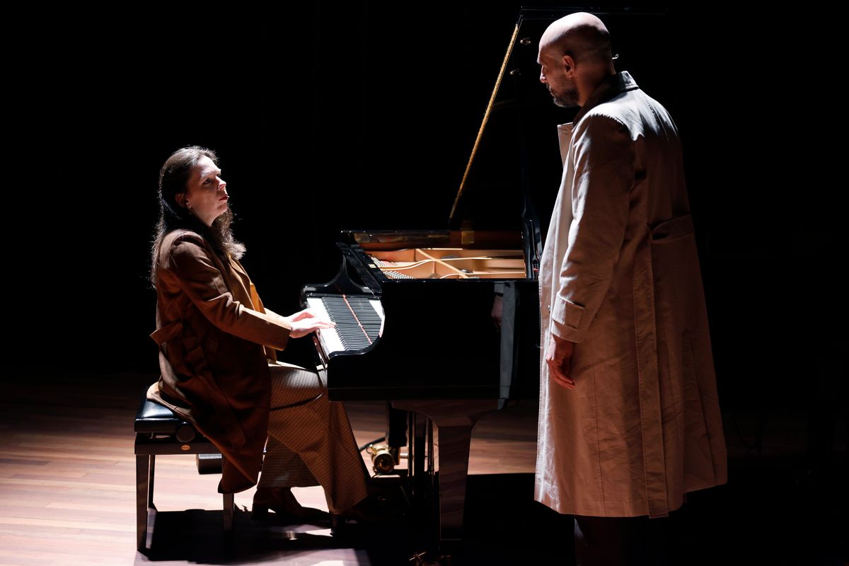 Beeld voor De wereld  van Ali en Nino