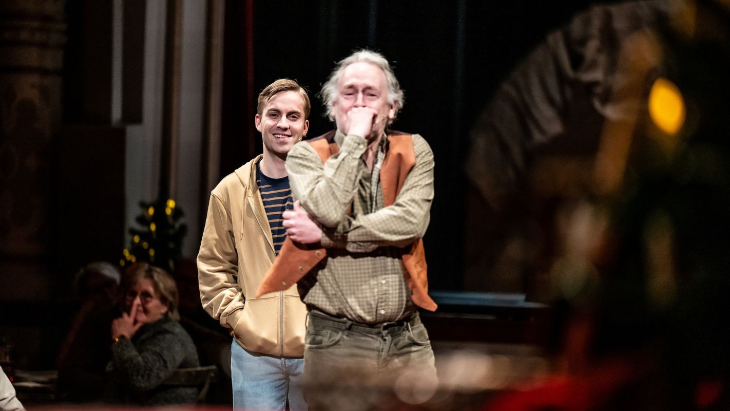 Ingesneeuwd | Wilminktheater en Muziekcentrum Enschede 2026