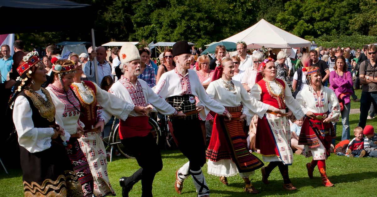 Internationale Dans — Vereniging voor Internationale Dans Agapo