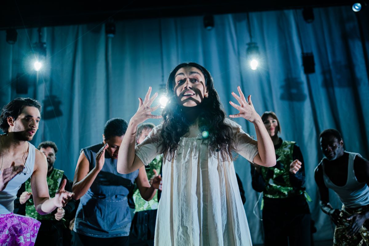 Repetitiebeeld: Moeder van Europa - Orkater | Wilminktheater Enschede 2026