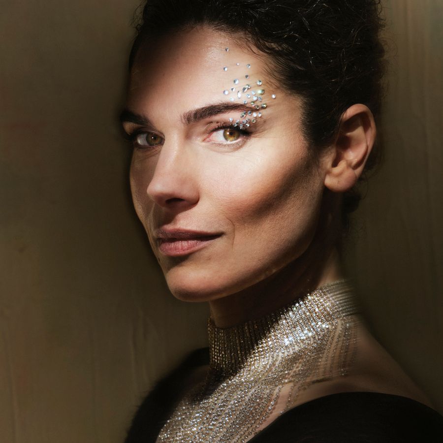 Anna Drijver