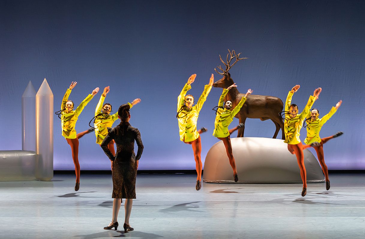 Scenebeeld Swan Lake - Introdans