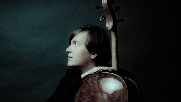 Portret van Cellist Ivan Karizna.