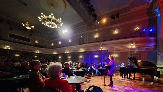 Echt Gebeurd: Lang Verhaal Kort - Nathalie Baartman | De Kleine Willem