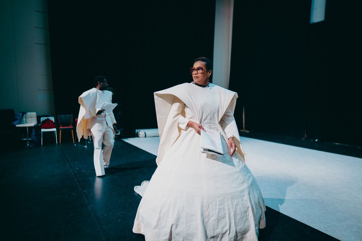 Repetitiebeeld: Moeder van Europa - Orkater | Wilminktheater Enschede 2026