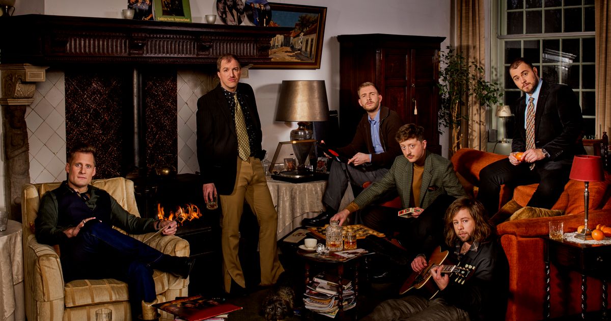Family, Fame & Tragedy - staconcert — BEE GEES by MAINCOURSE