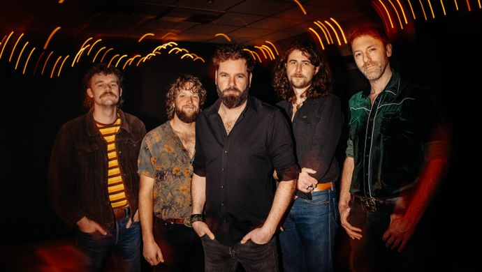 Promobeeld Hier! - Bökkers - Muziekcentrum - Enschede