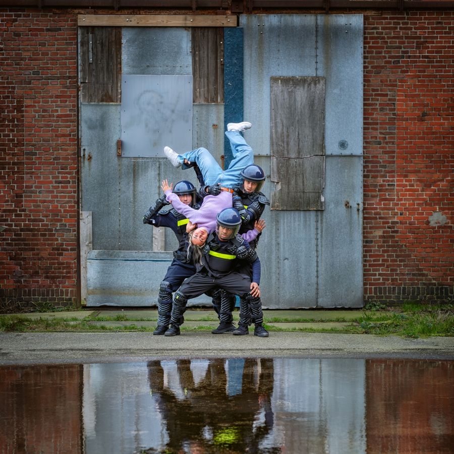 Contra - Wabi Sabi, HIIIT | Wilminktheater Enschede