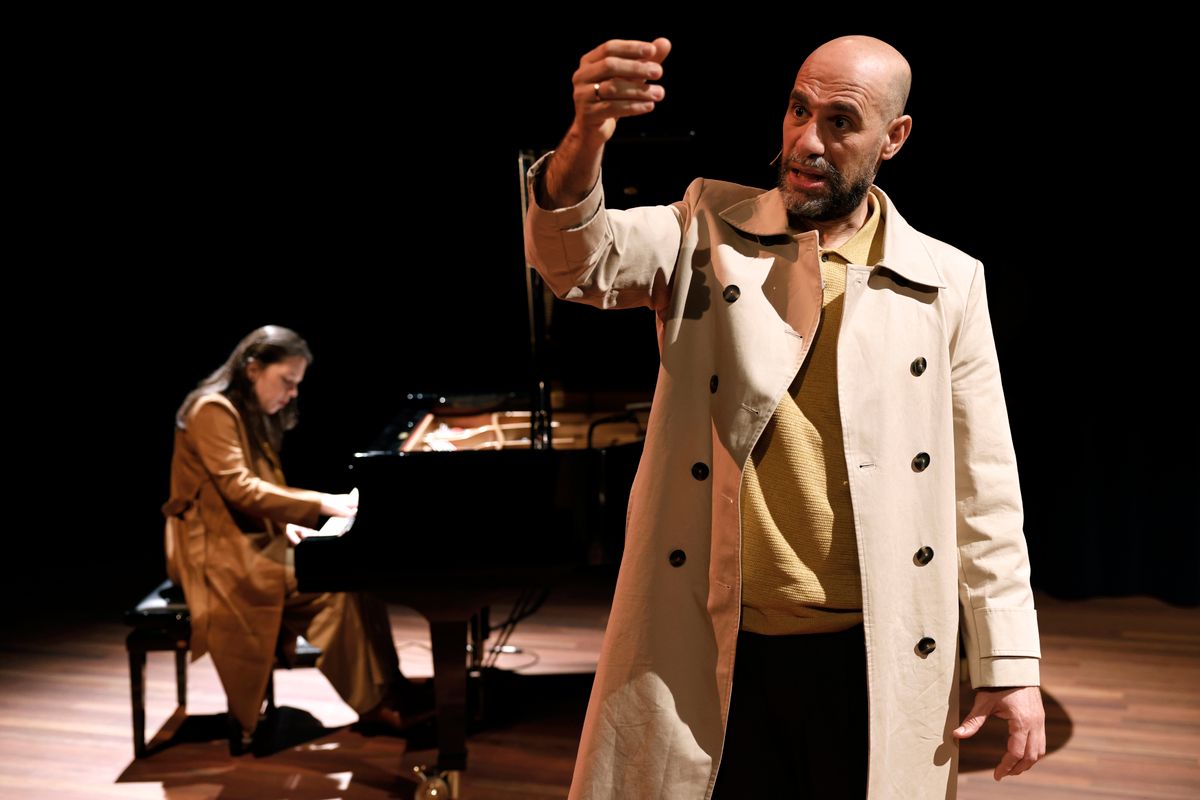 Beeld voor De wereld  van Ali en Nino