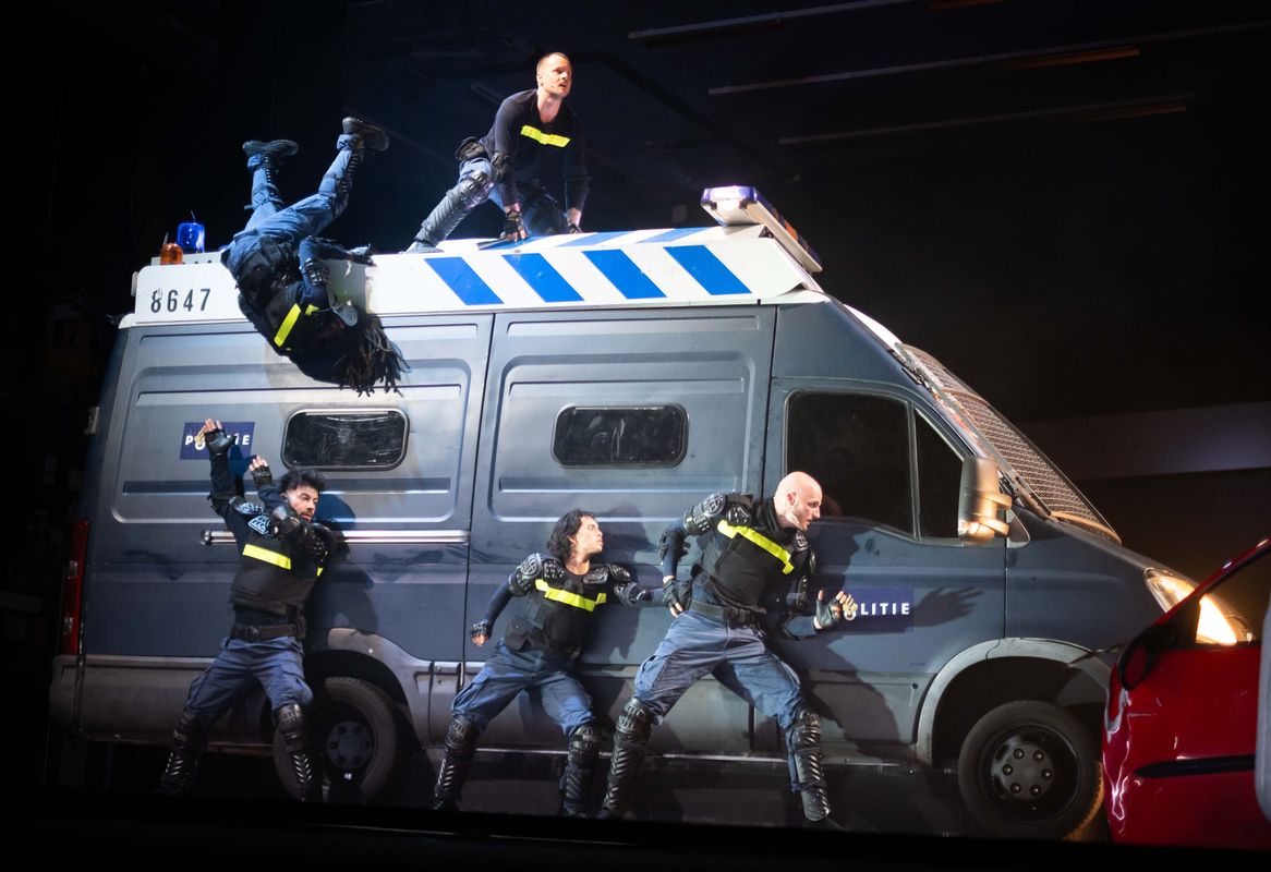 Contra_wilminktheater_enschede_2026